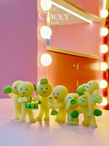 Set di Mini Figure Decorative Originali <span class=keywords><strong>Serie</strong></span> Cheer 'We Can Do It' che si Illuminano al Buio, 100% Autentico, Collezione Carina in Scatole Sorpresa - Product Image 2