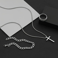 Ensemble de bijoux 3 pièces tendance Hip Hop : Collier pendentif croix, bracelet et bague pour stockage en magasin d'accessoires