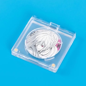 Étui de rangement magnétique pour badges, compatible avec les badges de 68 mm - Protection UV - Product Image 1