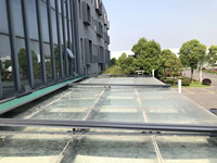Auvent d'ombrage de véranda extérieur pare-soleil de toit en aluminium auvent rétractable motorisé auvent de véranda lucarne