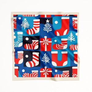 Pañuelo de seda de lujo de 90x90cm con estampado de cadena y cinturón, inspirado en marcas de alta costura, con diseño dorado, para mujer, personalizado. - Product Image 5