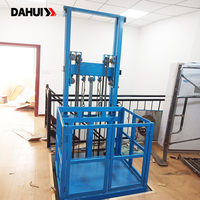 Plateforme élévatrice de fret à rail vertical hydraulique, montée au mur, pour le transfert de marchandises en entrepôt multi-niveaux