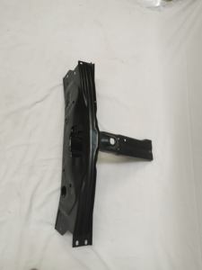 Accessoires automobiles Pièces de carrosserie Réservoir d'eau en acier Panneau de support de radiateur pour Renault <span class=keywords><strong>Dacia</strong></span> <span class=keywords><strong>Duster</strong></span> 2018- - Product Image 3