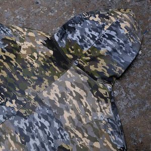 Felpa con cappuccio personalizzata con Zip in stile camuffato con cappuccio in stile retrò con Zip da uomo con cappuccio oversize mimetico con cerniera - Product Image 4