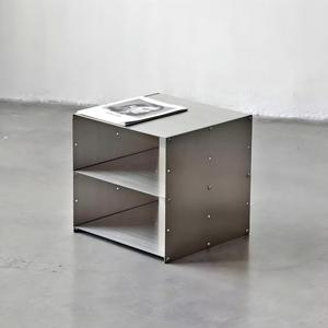 Tavolino da Caffè in Acciaio Inox Stile Industriale, <span class=keywords><strong>Mobile</strong></span> Contenitore Componibile per Soggiorno e Camera da Letto - Product Image 4