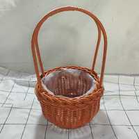 Panier en rotin tressé en plastique à longue poignée, panier rustique pour arrangement floral, pour cadeau de mariage et décoration de table