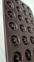 Mini moule à beignets en acier au carbone écologique, lot de 24, compatible four et lave-vaisselle