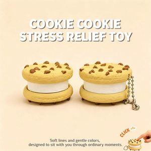 Llavero Clicker de Postre Impreso en 3D, Juguete Antiestrés Creativo con Botón de Chocolate, Colgante de Clic Continuo para Niños y Adultos - Product Image 3