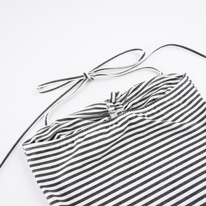 Conjunto de Duas Peças: Top Halter Listrado Deslumbrante e Cardigã Curto com Mangas Morcego e Amarração, Ajuste Slim, Estilo Casual - Product Image 6