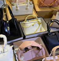 Sacs d'occasion en gros, sacs de marque usagés, sacs à main mixtes pour femmes, approvisionnement en vrac pour exportation destiné aux revendeurs, sacs de seconde main de marque