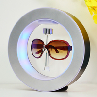 Présentoir de lunettes de soleil en lévitation Offres Spéciales support de lunettes de vue flottant magnétique présentoir de magasin de lunettes de soleil rotatives