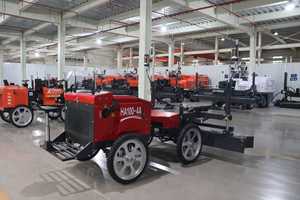 Máquina Niveladora de Hormigón con Bomba de Concreto, Cuatro Ruedas, Motor GX200 de Alta Eficiencia, Tanque de Combustible de 20L, Arranque Eléctrico - Product Image 2