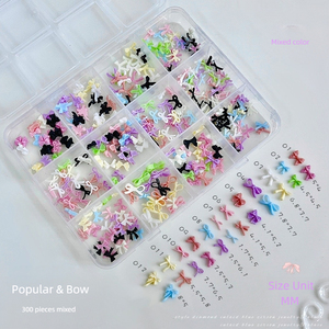 12 mini-breloques papillon pour ongles, tailles variées, noir, blanc, rose, décorations 3D pour nail art - Product Image 2