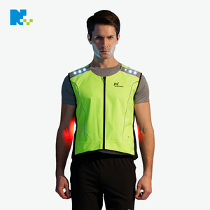 Tactical Weighted Green Sleeveless Hydration Unisex LED Mesh <span class=keywords><strong>Jogging</strong></span>&<span class=keywords><strong>amp</strong></span>;<span class=keywords><strong>Running</strong></span>&<span class=keywords><strong>amp</strong></span>;Biking&<span class=keywords><strong>amp</strong></span>;&<span class=keywords><strong>amp</strong></span>;Cycling Reflective Safety Vest - Product Image 6