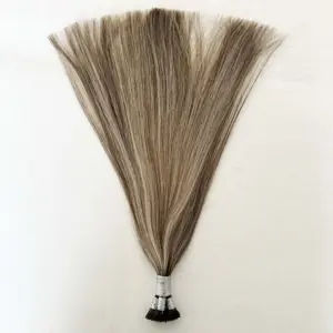 Kératine humaine alignée sur les cuticules vierge Remy 20 "couleur rouge 25g dans un paquet pour les extensions de cheveux à pointe plate de salon