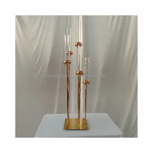 Stock disponible décoration de table de pièce maîtresse de mariage de luxe en or à 8 bras pour mariage de fournisseur chinois