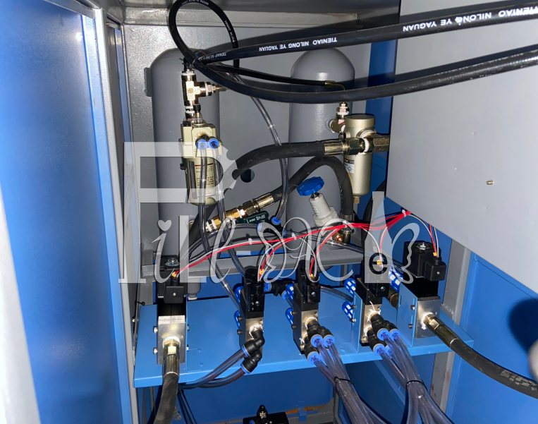 2400BPH PET Beverage Plastic Bottle Manufacturing Machine