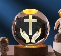 Lampe de nuit LED USB avec boule de cristal gravée au laser 3D représentant Jésus, sur base en bois, pour la décoration de la maison