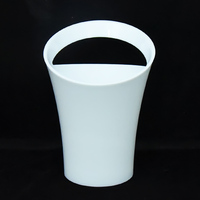 Seau à glace en plastique blanc personnalisé avec logo privé et poignée pour bar, club, seau à vin, seau à glace LED