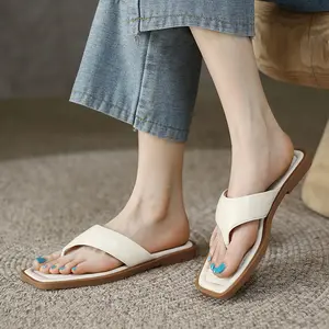 Summer Fashion French Square Toe Flat Slippers Women's Summer Outerwear Beach Sandals For Girls