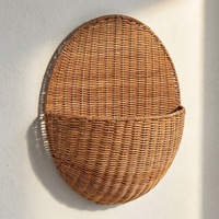 Keranjang Gantung Dinding Rotan Minimalis Jepang Anyaman Tangan untuk Mengatur Barang-barang Ruang Tamu Dapur Keranjang Mewah Retro