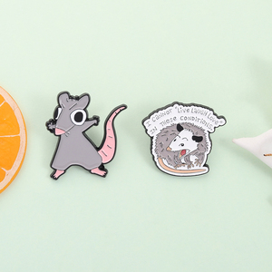 Broches en émail amusantes et grincheuses sur le thème de l'opossum, citation sarcastique sur l'opossum, je ne peux pas vivre, rire, aimer, broche de revers, vente en gros - Product Image 2