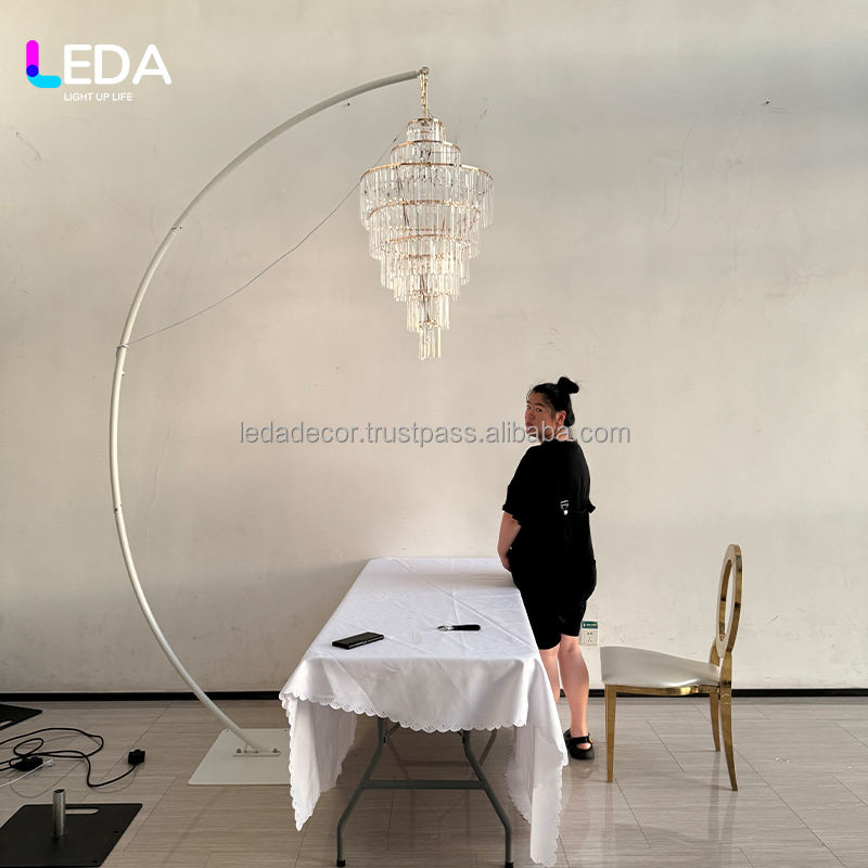 เหลืองอ่อน