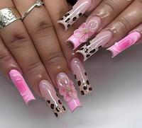 Uñas Postizas Hechas a Mano, Largas y Cuadradas, Base Nude, Punta Francesa Roja, Diseño 3D con Cerezas, Borde Ondulado con Pedrería Dorada, 10 Piezas
