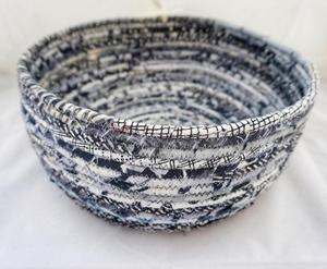 Panier en corde magnifiquement fait main - Product Image 1