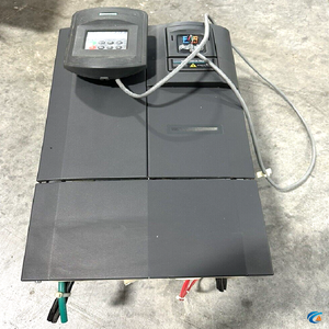 Variador de Frecuencia CA Original Nuevo <span class=keywords><strong>6SE6440</strong></span> <span class=keywords><strong>2UD31</strong></span> <span class=keywords><strong>5DA1</strong></span> 6SE6 440 <span class=keywords><strong>2UD31</strong></span> <span class=keywords><strong>5DA1</strong></span> 440 15kW para PLC - Product Image 1