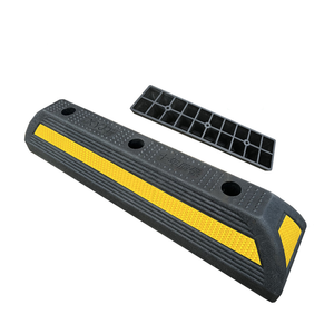 टिकाऊ रबर कार पार्किंग स्टॉपर गैरेज पार्किंग कार लोकेटर अल्इनर कर्ब्स एंटी-प्रेशर गति बाधा आसानी से उपयोग व्हील स्टॉप - Product Image 3