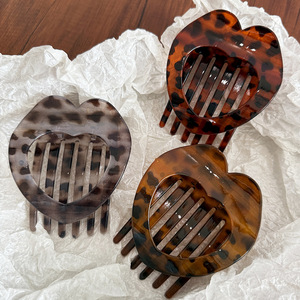 Nouvelle mode 2025 – Pince à cheveux plate en forme de cœur de 9,5 cm en plastique pour femme, idéale pour la vente en gros - Product Image 1
