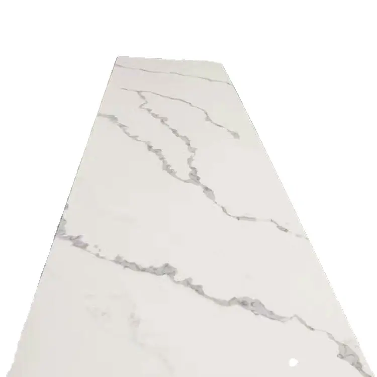 Lastra di pietra di quarzo Calacatta pretagliata 2cm 3cm di cristallo bianco di quarzo artificiale Calacatta piano di lavoro al quarzo bianco