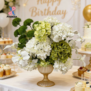 Arreglo Floral de Hortensias Artificiales de Seda Blanca y Verde Realistas, Centro de Mesa para Bodas, Eventos, Hoteles y Banquetes - Product Image 1