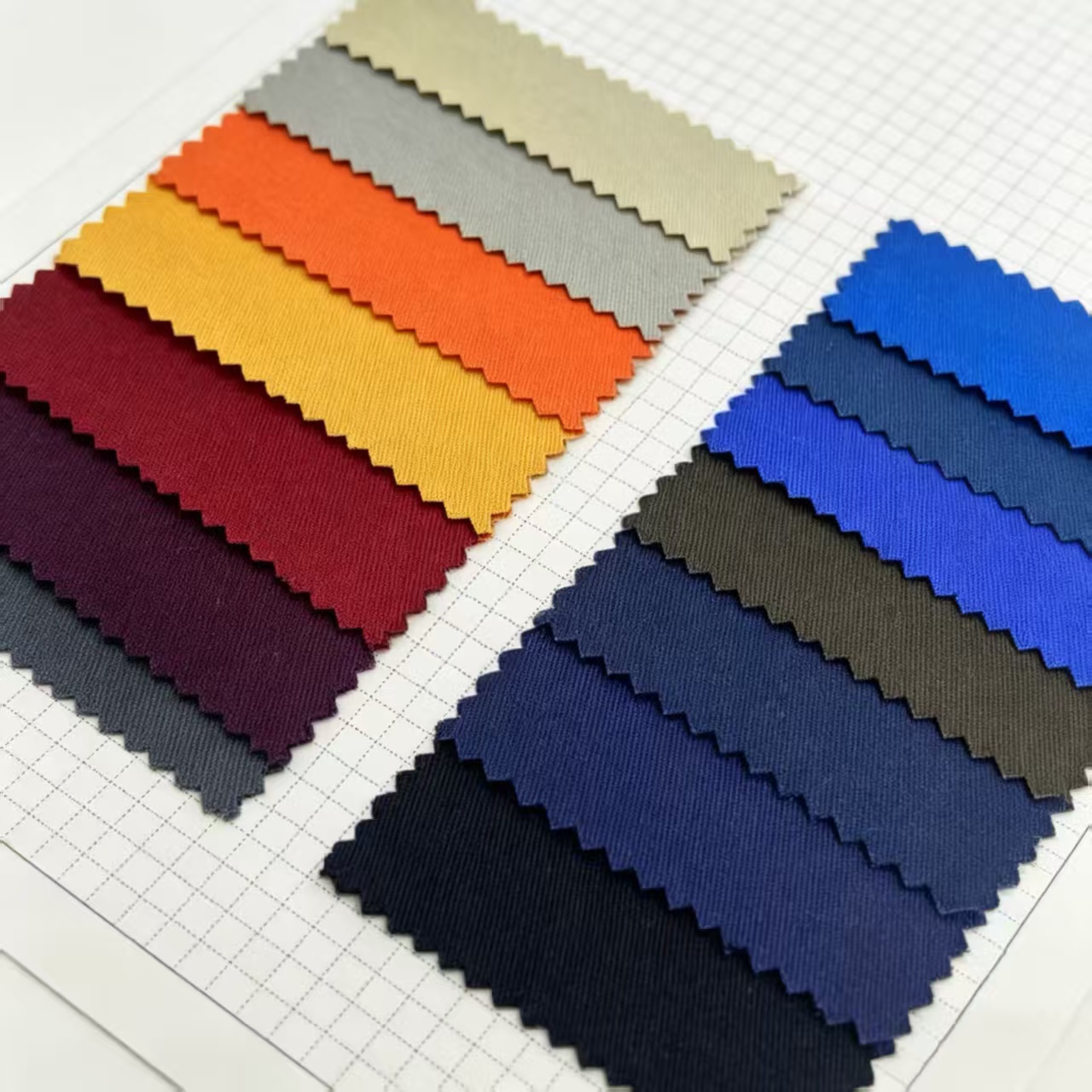 100% Cotton FR Twill Fabric Breathable Fire Resistant Material For Industrial Protective Workwear