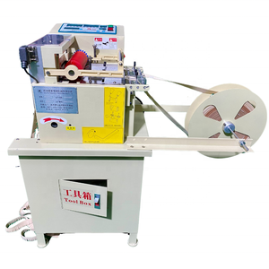 Machine de découpe de bandes élastiques à franges et pompons, fabriquée en usine, pour découpe de rouleaux en feuilles - Product Image 1