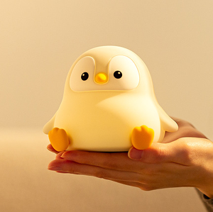 Luz suave de silicona con forma personalizada, luz LED nocturna, círculo oscuro, diseño de búho, lámpara de noche para niños, alimentada por batería para dormitorio - Product Image 1