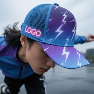 Casquette de baseball personnalisée avec logo brodé et impression éclair Casquette de sport en maille à motif personnalisé - Product Image 2