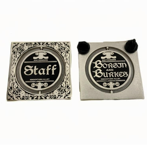 Precio al por mayor de fábrica, gran oferta, aleación de Zinc, esmalte duro Gritty, insignia de Pin de gato personalizada con embragues de goma - Product Image 2