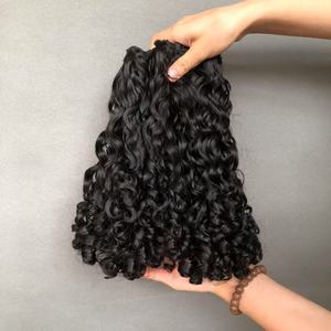 Cheveux Humains Brésiliens Double Drawn Supérieur en Gros, Bouclés Eurasiens, Couleur Noir Naturel - Product Image 1