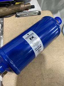 Filtro Deshidratador de Línea de Líquido Original Emerson Flow Controls EK-307S 7/8" ODF 048217 Serie EK para Soldadura - Product Image 3