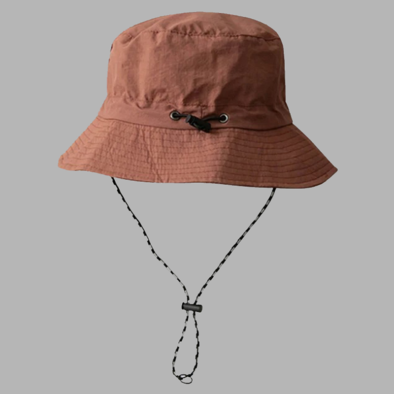 สีแดงเข้ม