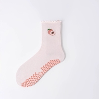 Chaussettes antidérapantes professionnelles en tricot pour yoga et Pilates, avec logo personnalisé brodé, haute qualité, vente en gros 2026