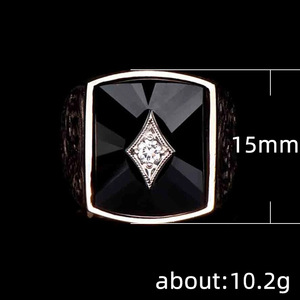 Anillo de Oro Sólido de 18K para Hombre, Modelo H146, con Diamante Natural Corte Esmeralda, para Uso Diario - Product Image 5