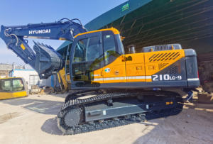 Gran oferta, excavadora de orugas usada Hyundai 210, modelo Mini, motor Cummins, caja de cambios, rodamiento de Motor-200 220 215 225LC Digger - Product Image 6