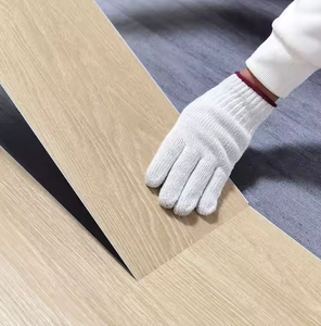 Click Lock 4mm 5mm 6mm Impermeable Antideslizante <span class=keywords><strong>Spc</strong></span> Click Flooring Luxury <span class=keywords><strong>Spc</strong></span> <span class=keywords><strong>Piso</strong></span> de vinilo - Product Image 4