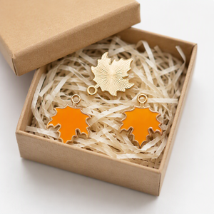 Portachiavi Personalizzato in Lega di Zinco con Smalto Morbido a Tema Autunnale e del Ringraziamento: Tacchino, Zucca, Foglia d'Acero, Scoiattolo - Ornamento Festivo Autunnale - Product Image 4
