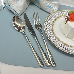 DF BC Fashion Nuevo Juego de Cubiertos de Acero Inoxidable con Mango Martillado Especial: Cuchillo de Mesa, Cuchillo para Carne, Tenedores de Mesa, Tenedores para Postre, Personalizado - Product Image 1