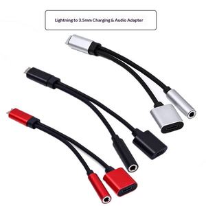 <span class=keywords><strong>Adaptateur</strong></span> audio <span class=keywords><strong>Lightning</strong></span> 2-en-1 avec prise <span class=keywords><strong>jack</strong></span> 3,5 mm pour casque et convertisseur de charge, fabriqué en Chine - Product Image 2