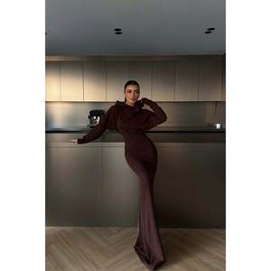 Robe longue à capuche moulante décontractée d'été en Spandex, imprimé Magma Café Amer - Product Image 4